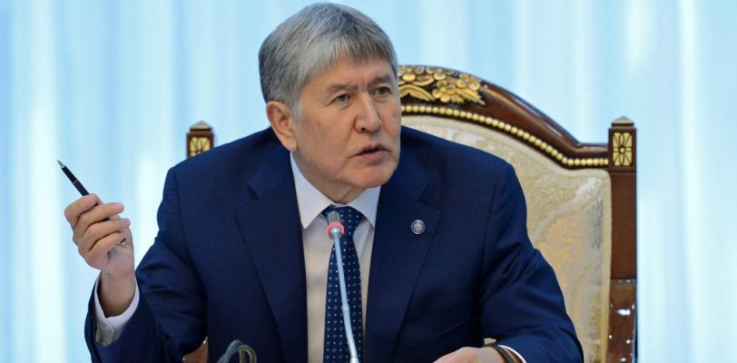 Президент Кыргызстана: Если в учителях школ видят террористов, может быть стоит обратиться к врачу   