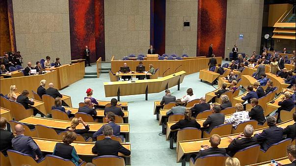 Парламент Нидерландов признал события 1915 года в Анатолии геноцидом армян