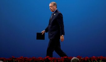 Лауреаты Нобелевской премии призвали Эрдогана освободить турецких писателей   