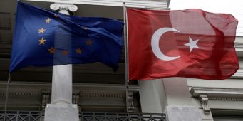 Еврокомиссия признала Турцию неготовой к вступлению в ЕС