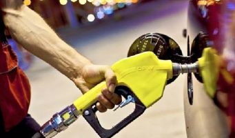 В Турции выросли цены на бензин   