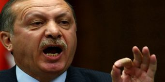 Громкие заявления Эрдогана не помогают слабеющей турецкой лире   