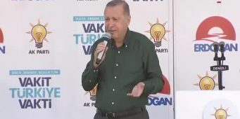 На предвыборный митинг Эрдогана в Денизли людей привезли из других районов