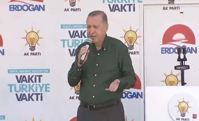 На предвыборный митинг Эрдогана в Денизли людей привезли из других районов