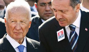 Кенан Эврен позавидовал бы Эрдогану   