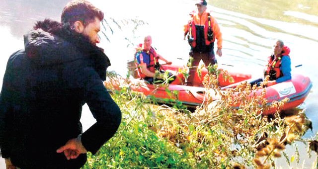В Турции не менее шести человек погибли при крушении лодки