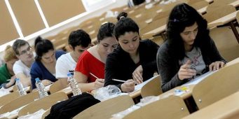 Итоги вступительных экзаменов в университеты свидетельствует о крахе образования в Турции