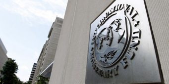 Турецкий профессор: Чтобы спасти банки Эрдоган будет вынужден обратиться в МВФ   
