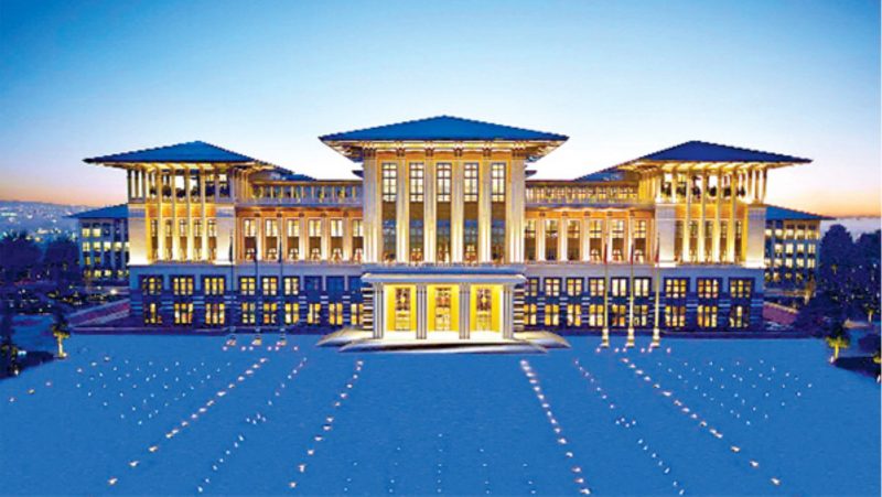 Президентский дворец Эрдогана может стать символом банкротства современной Турции   