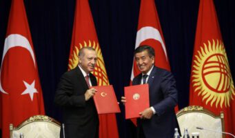 Президент Кыргызстана Эрдогану: Школы «Сапат» находятся под полным контролем государства   