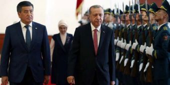 Эрдоган передал Кыргызстану список 130 турецких граждан