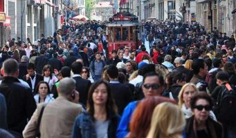 О турецкой молодежи: Верят, но не исполняют религиозные обряды