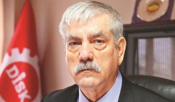 Депутат НРП: Владельцы жгут фабрики и бегут из Турции
