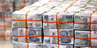 Граждане Турции вывили за рубеж 17 млрд долларов за последние 6 месяцев   