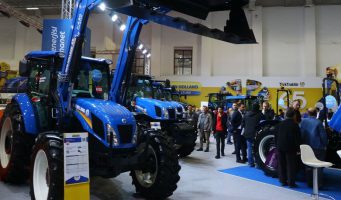 Турецкие фермеры в трудном положении: Производство тракторов упало на 74% 