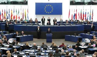 ЕП рекомендовал приостановить процесс вступления Турции в ЕС   