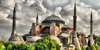 Предвыборное заявление Эрдогана о статусе Собора Святой Софии вызвало споры   