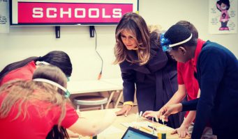 Мелания Трамп посетила школу под управлением последователей движения Хизмет