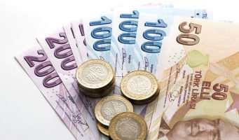 Лира остается главным аутсайдером валютного рынка  