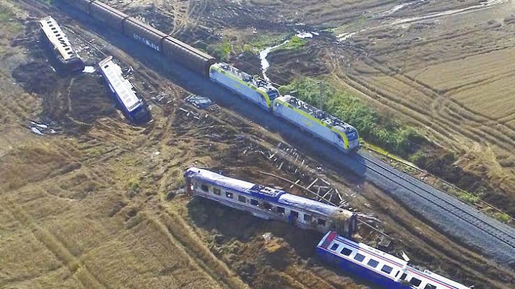 Чиновники от ПСР оскорбили родственников погибших в железнодорожной катастрофе