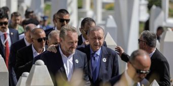 Охрана Эрдогана устроила драку с пограничниками в Сараеве