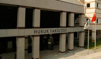 Деканы без юридического образования возглавляют юридические факультеты в Турции