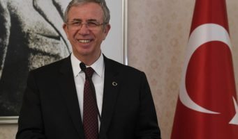 Опрос: 60% избирателей поддерживают мэра Анкары