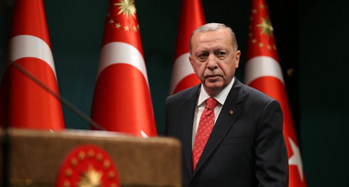 Die Welt: Эрдоган приказал военным уничтожить греческий корабль
