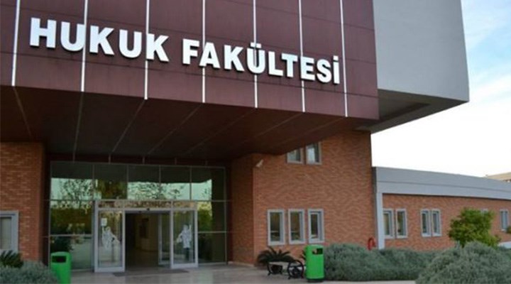 В Турции деканы юридических факультетов не имеют юридического образования   