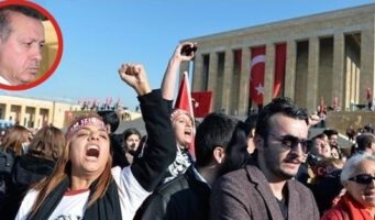 Мавзолей Ататюрка и список избранных: Эрдогана приветствовали только его сторонники   
