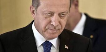 За полтора года до попытки переворота Эрдоган получил список с именами генералов, которых подозревали в связях с Гюленом   