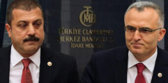 Financial Times: 6,5 млрд долларов оттока за два после увольнения главы ЦБ Турции