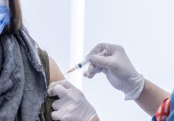Активный пиар и вакцины от коронавируса не создадут у турок иммунитет от голода и бедности