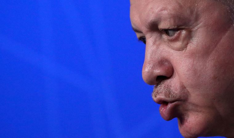 Немецкая пресса: Пора показать Эрдогану красную карточку   