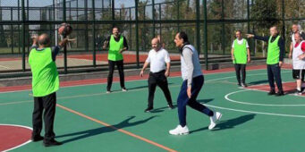 Эрдоган поделился видео с игры в баскетбол после слухов о серьезной болезни